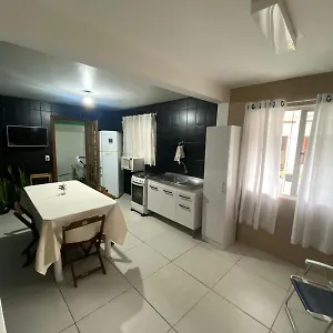 lagoa-da-conceicao-apartments.santa-catarina-brasil.com/